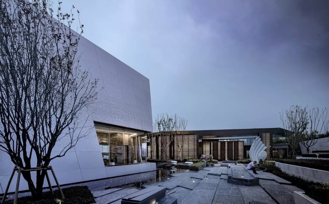 面向内庭院的洞口 by苏圣亮，AGGAME修建设计